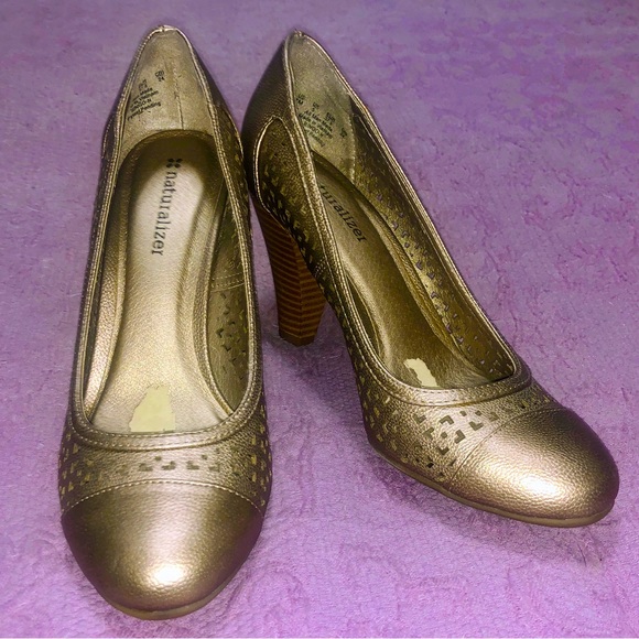 Naturalizer Shoes Naturalizer Gold Heels Poshmark